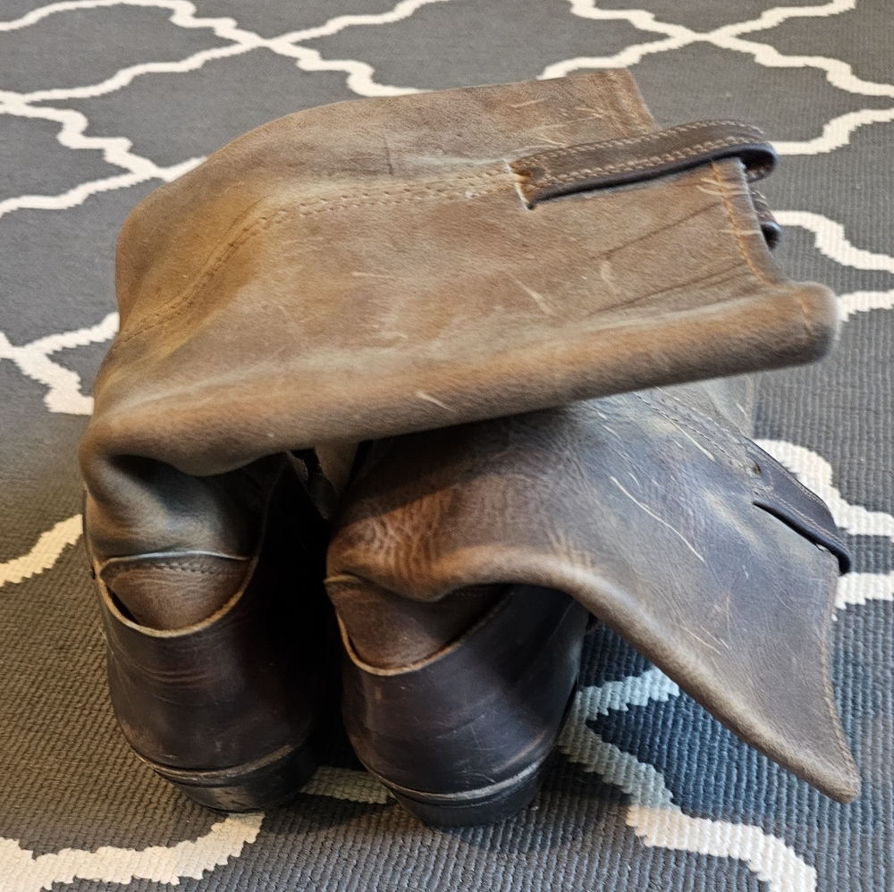 Frye Harness Dark Brown Leather Boots - Picture 8 of 8